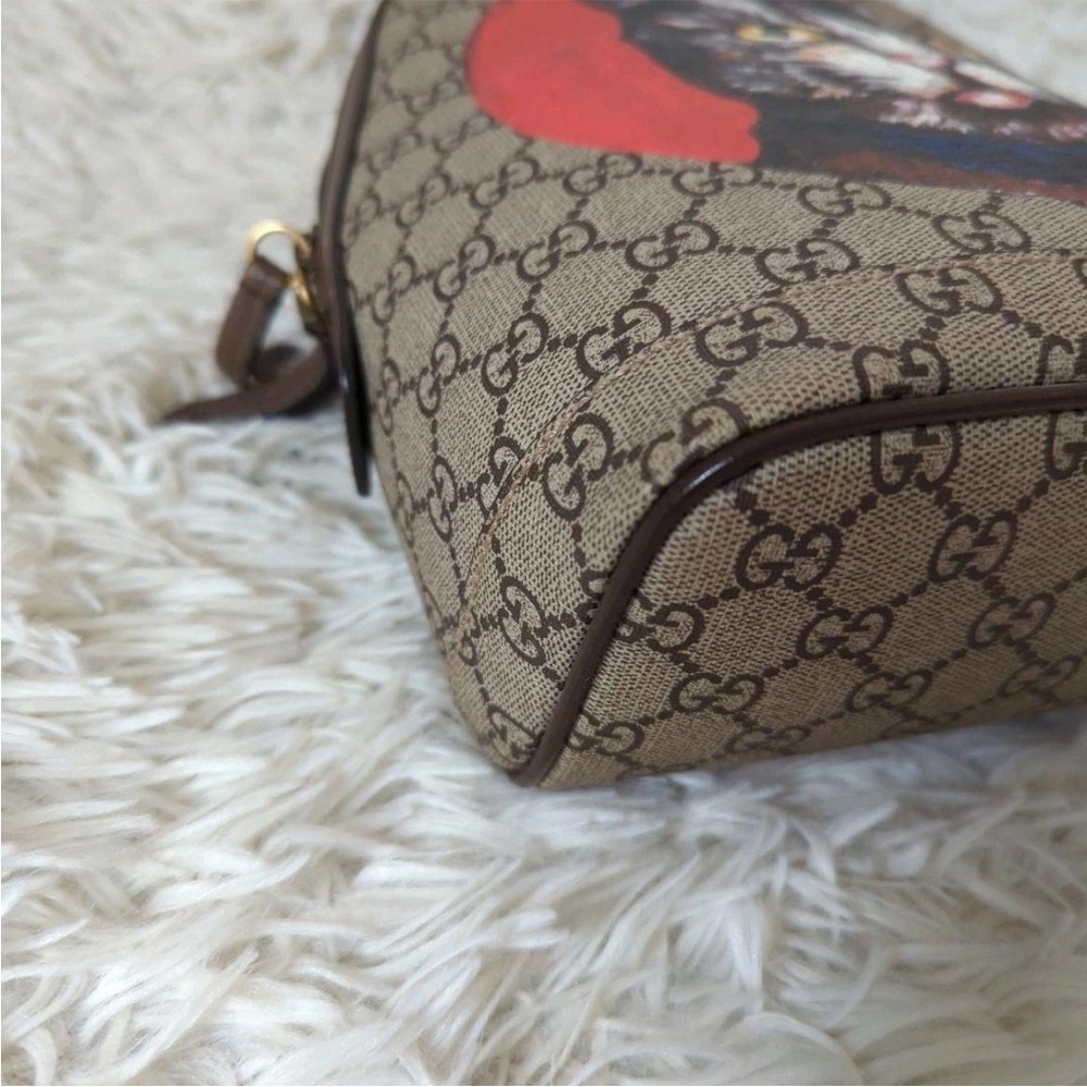 Gucci Beige Cat Print Backpack with Red Accent - Picture 7 of 16